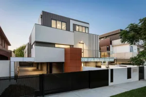 מדריך בדיקת נאותות בנדל"ן מסחרי למשקיעים מקצועיים